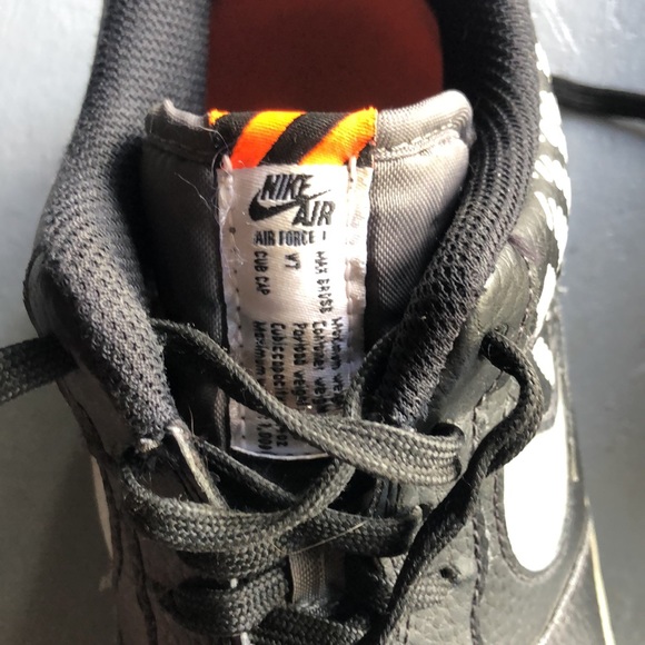 Nike Air Force black size 42 1/2  boys good condition - Picture 4 of 8